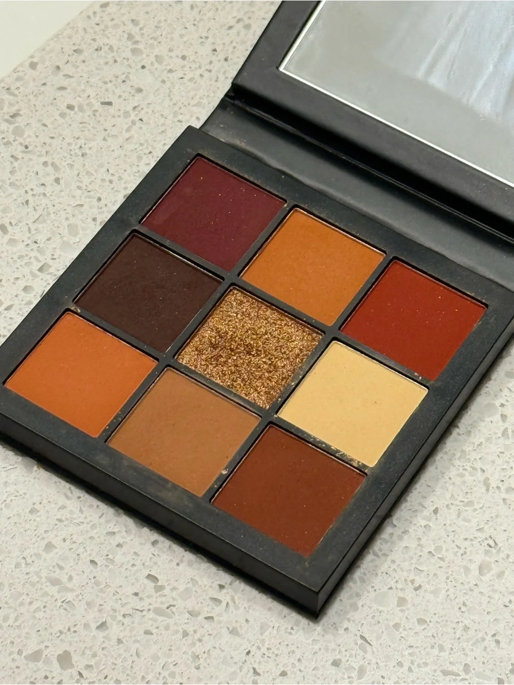 DISCONTINUED Huda Beauty Warm Brown Obsessions Eyeshadow Palette⁠